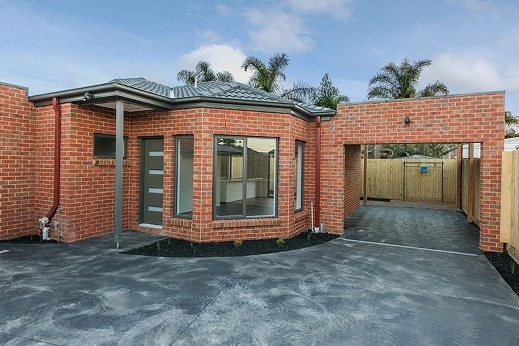 9A HOTHAM ST, CRANBOURNE, VIC 3977