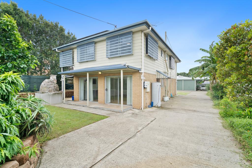 18 Scott St, Redland Bay, QLD 4165