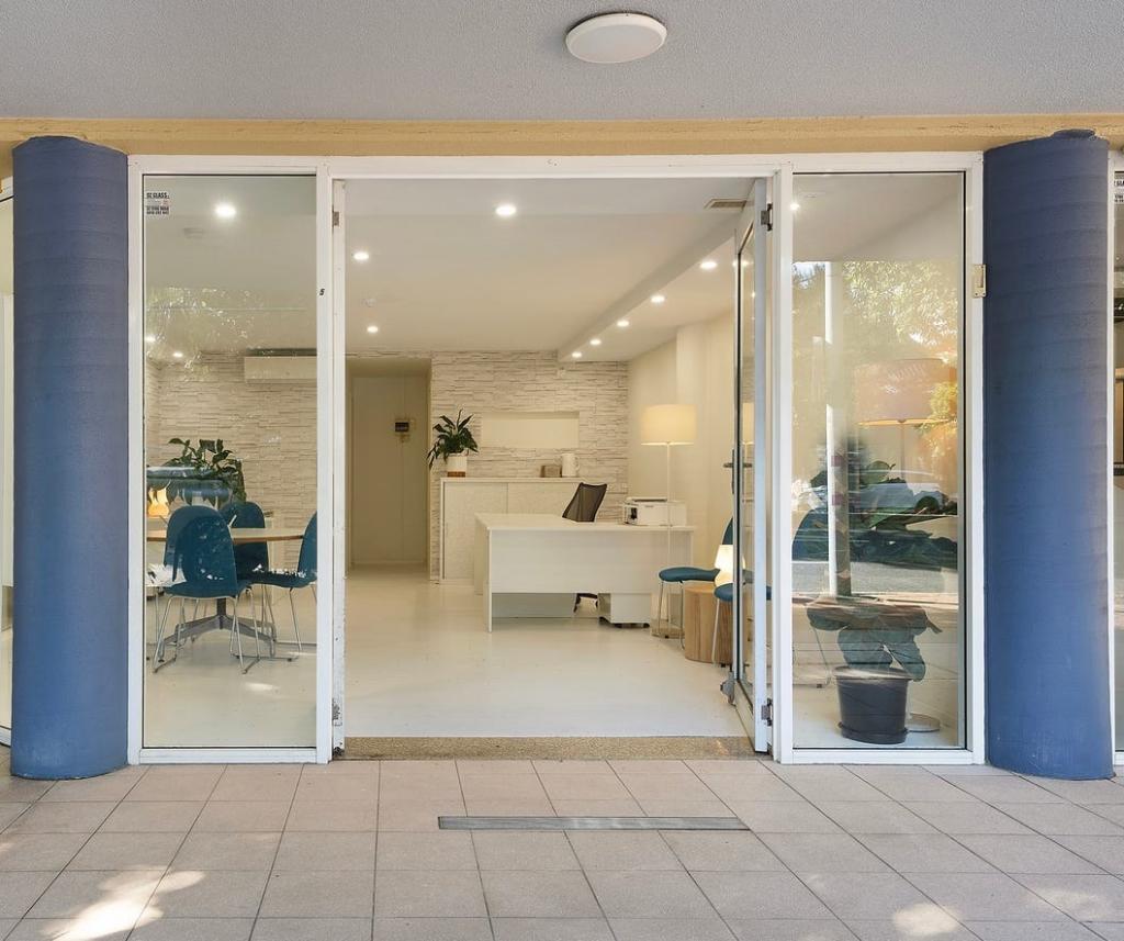 SHOP 5/326 BARRENJOEY RD, NEWPORT, NSW 2106