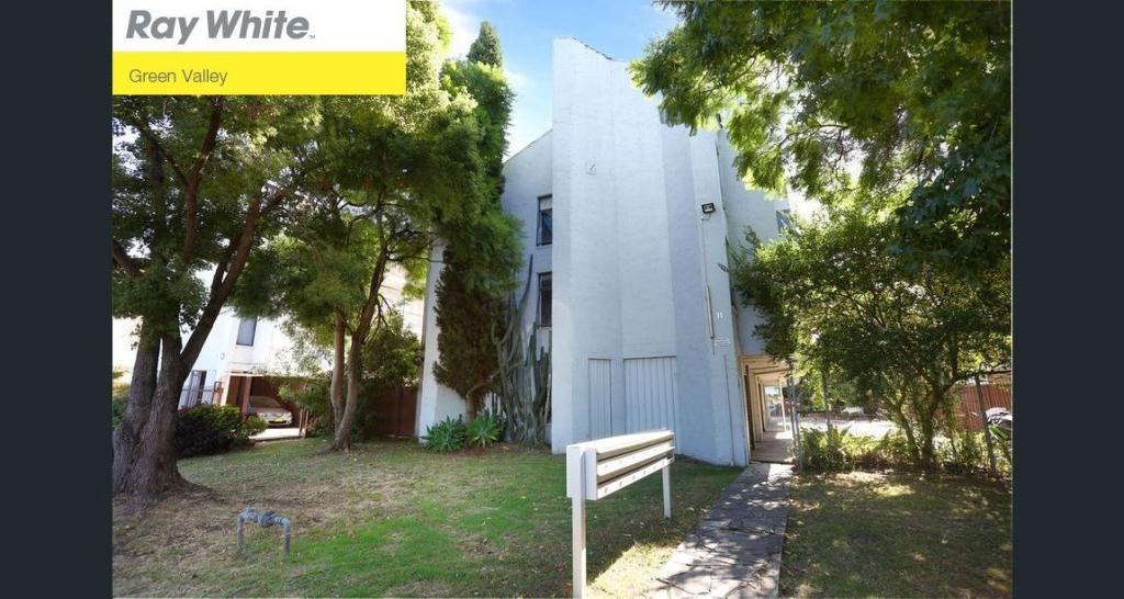 1/11 HART ST, WARWICK FARM, NSW 2170