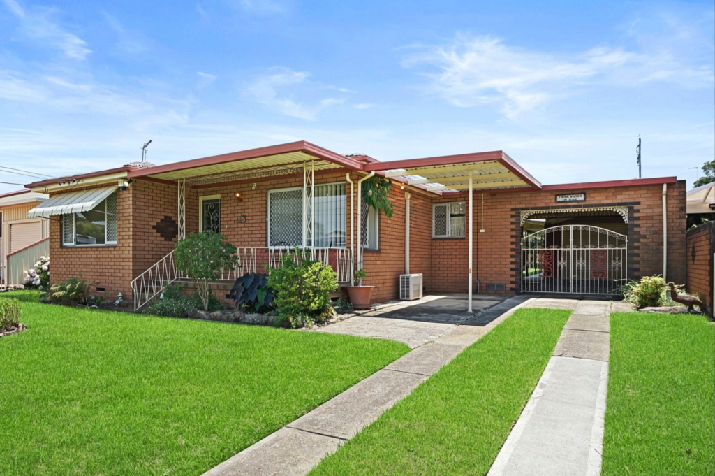 11 Alam St, Colyton, NSW 2760