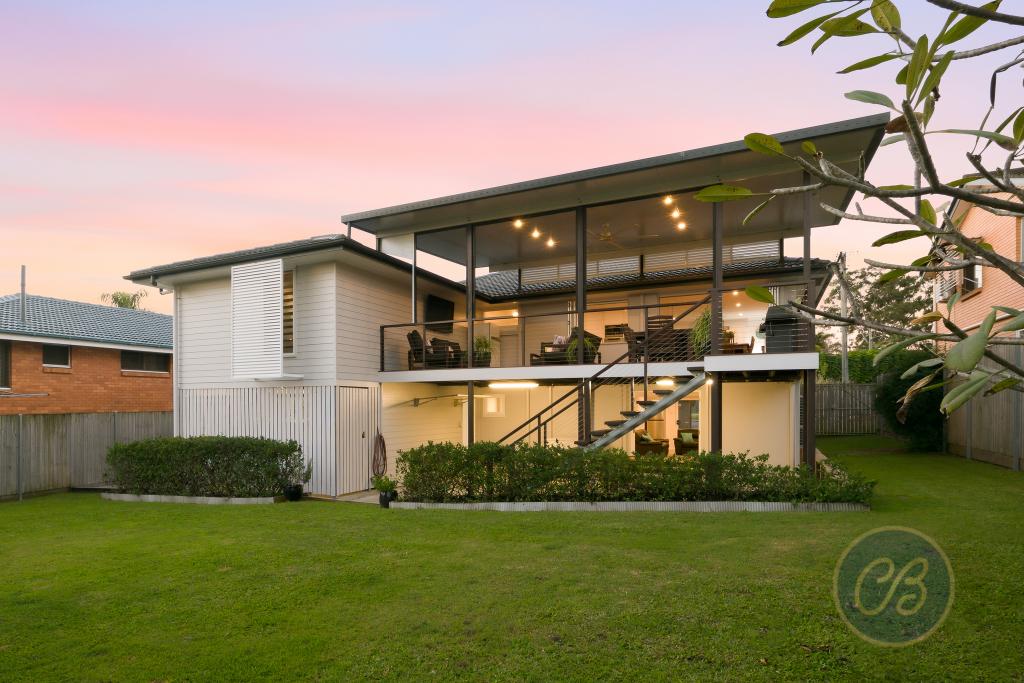 34 Wyman St, Stafford Heights, QLD 4053