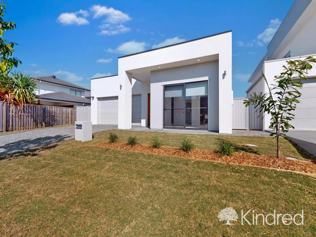 9 Cardinal Cres, Newport, QLD 4020