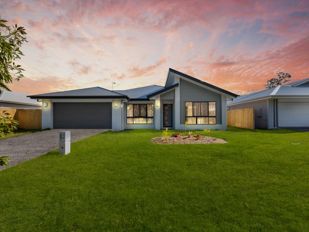 16 STARDUST CRES, BURRUM HEADS, QLD 4659