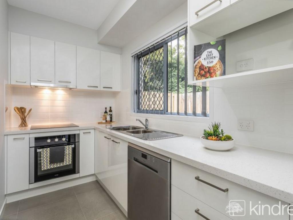 3/66 Ellen St, Woody Point, QLD 4019