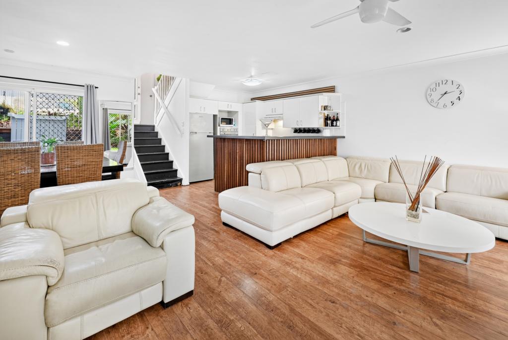 2/283 Nineteenth Ave, Elanora, QLD 4221