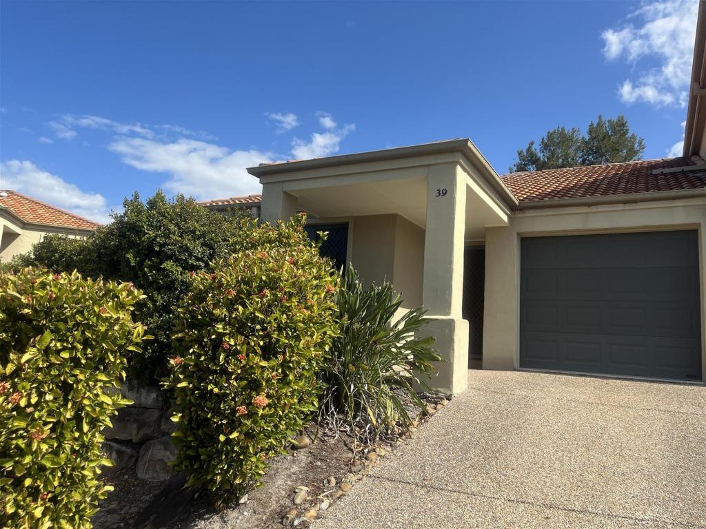 39/1-15 Santa Isobel Bvd, Pacific Pines, QLD 4211