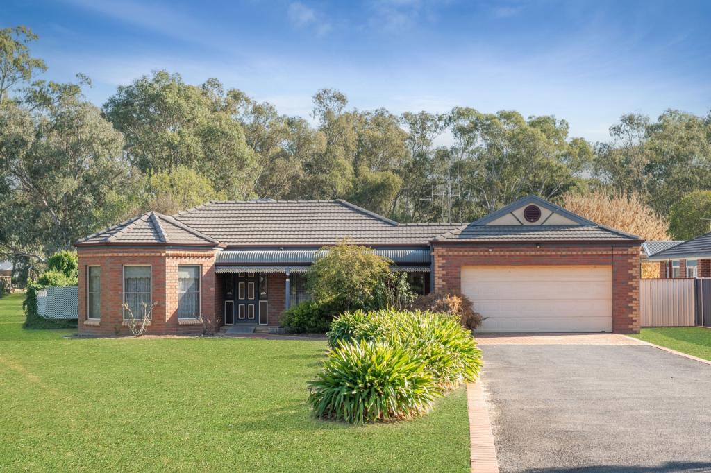 52 Strickland St, Ascot, VIC 3551