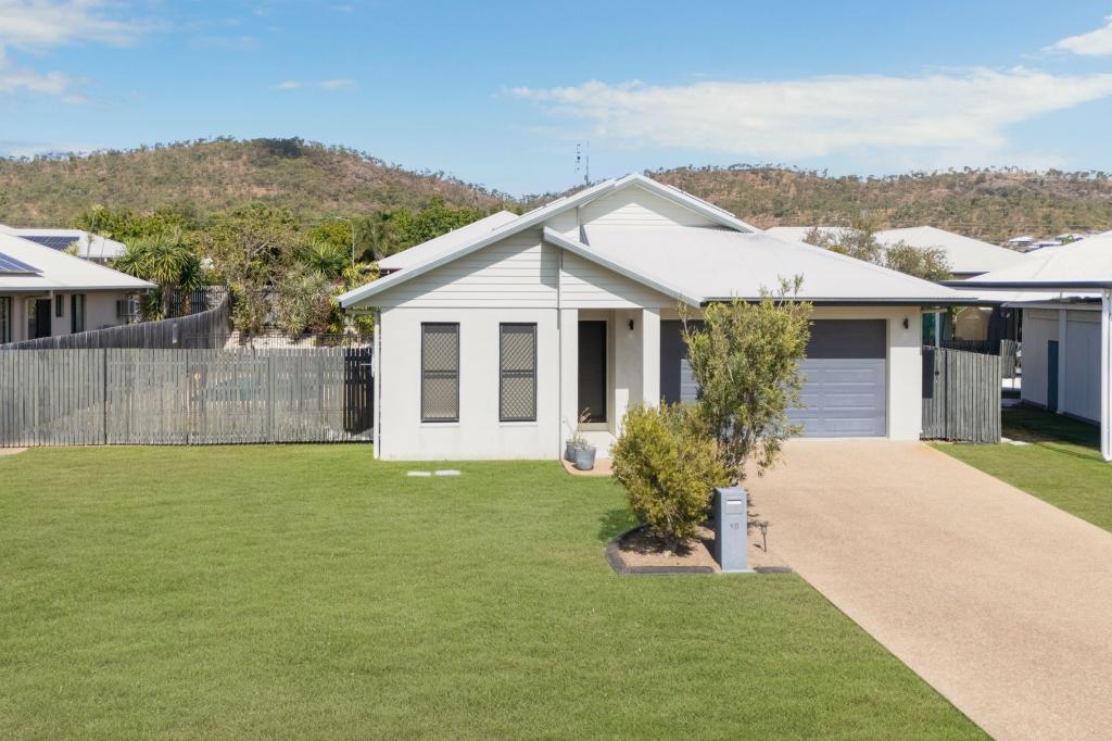 10 BROWNING ST, MOUNT LOUISA, QLD 4814