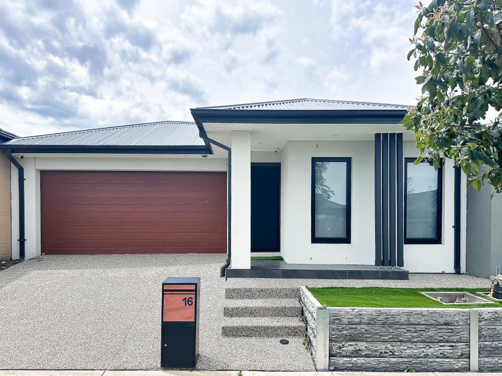 16 VESTIGE ST, DONNYBROOK, VIC 3064
