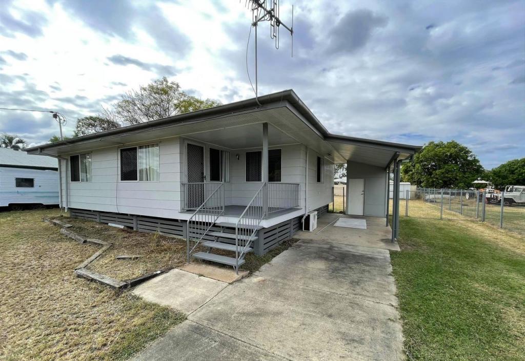 12 SINGLETON ST, DYSART, QLD 4745