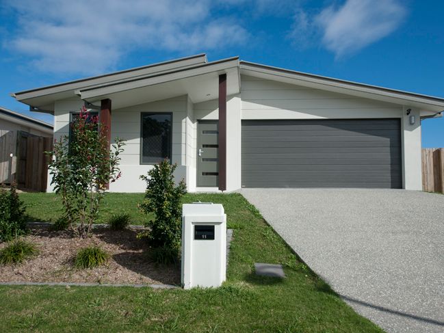 11 Winchester Cres, Pimpama, QLD 4209