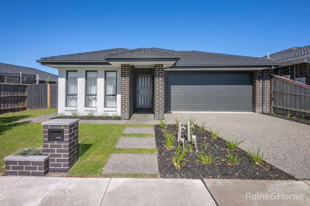 14 Explorer Cres, Diggers Rest, VIC 3427