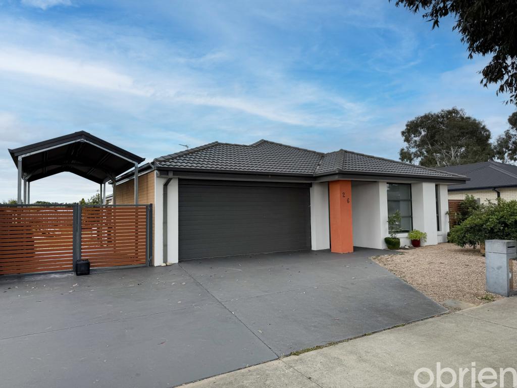26 SHANNON BVD, BAIRNSDALE, VIC 3875