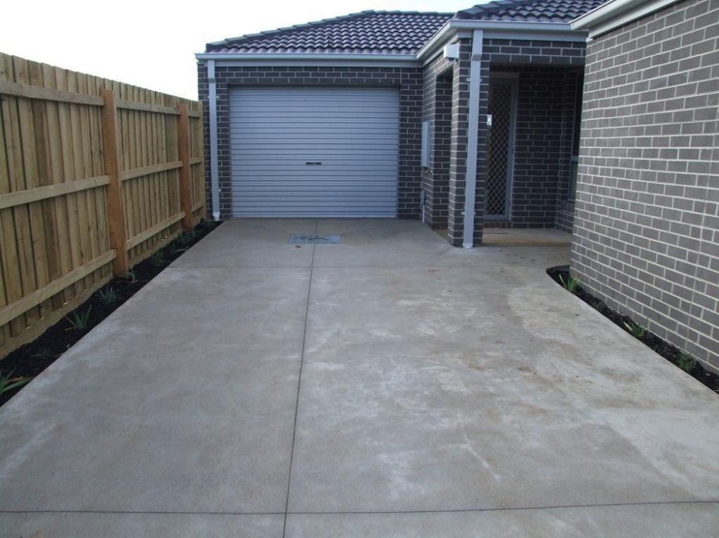 3/708 High St, Melton West, VIC 3337