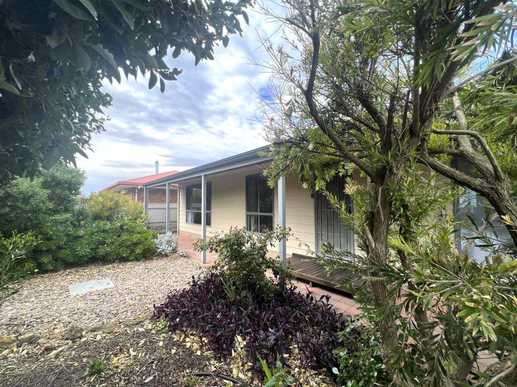 11 HAYNES RD, MIDDLETON, SA 5213