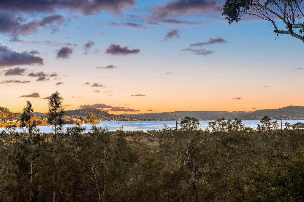 2a Newcastle St, Springfield, NSW 2250