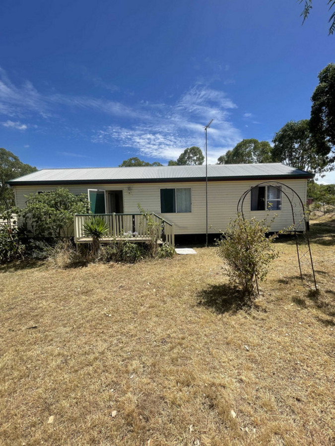 33 Shepherds Dr, Deuchar, QLD 4362