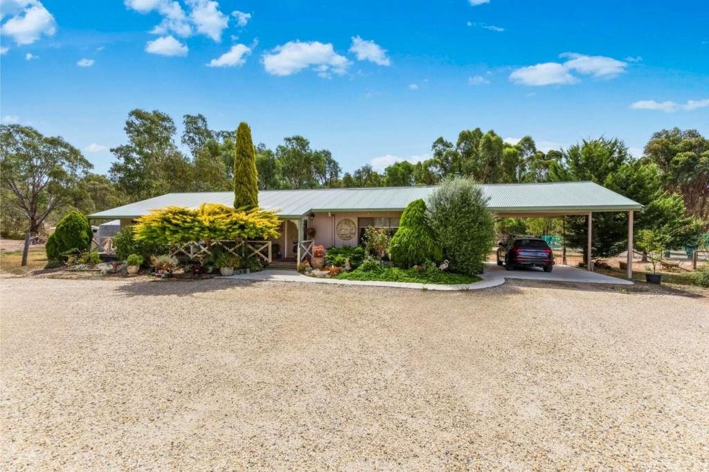 327 Warrowitue-Forest Rd, Heathcote, VIC 3523