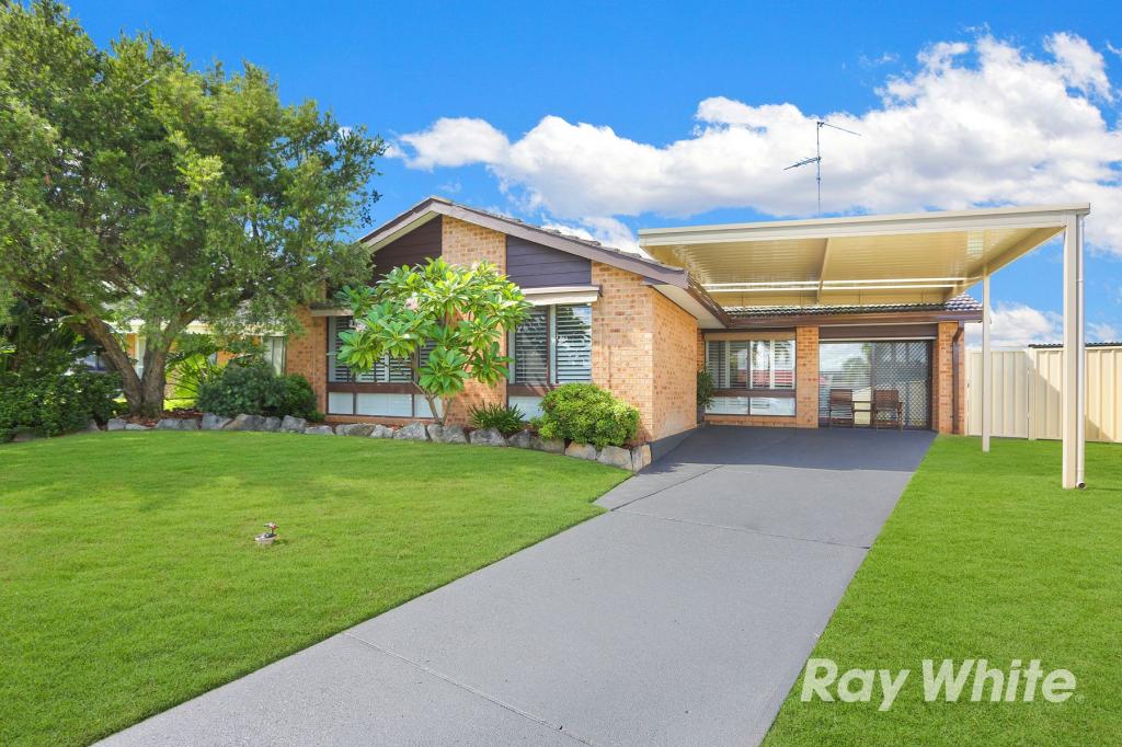 7 Ipel Cl, St Clair, NSW 2759