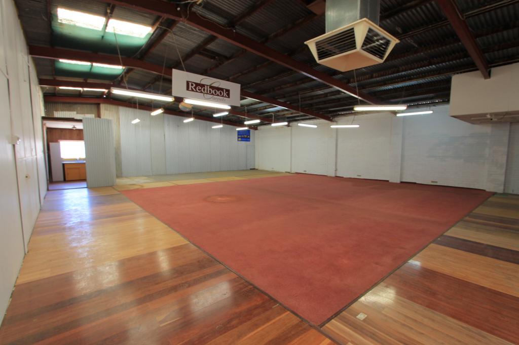 27 Bates St, Merredin, WA 6415