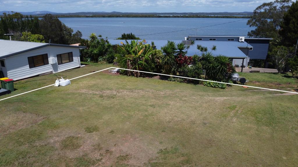 24 Mark Rd, Russell Island, QLD 4184