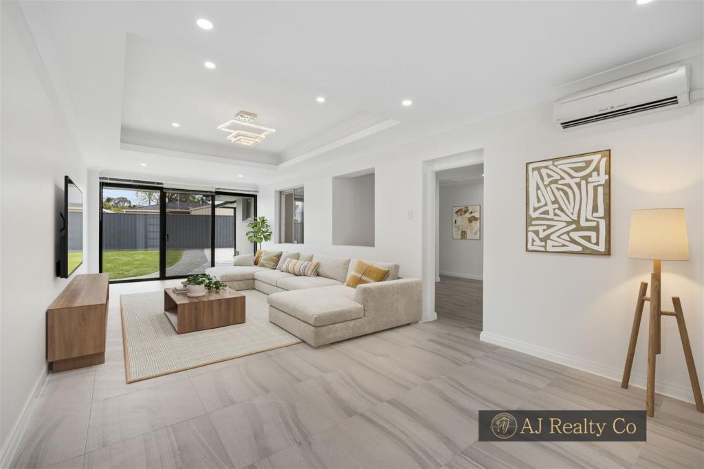 14 SCOLE PL, HUNTINGDALE, WA 6110