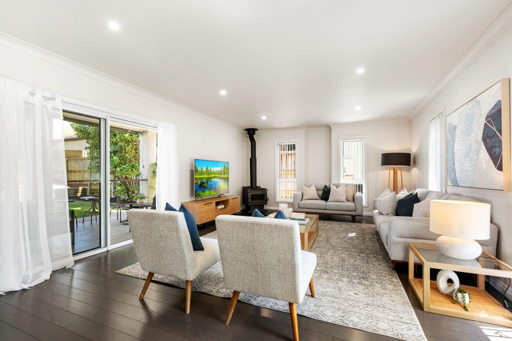 146 Middleton Dr, Middleton Grange, NSW 2171