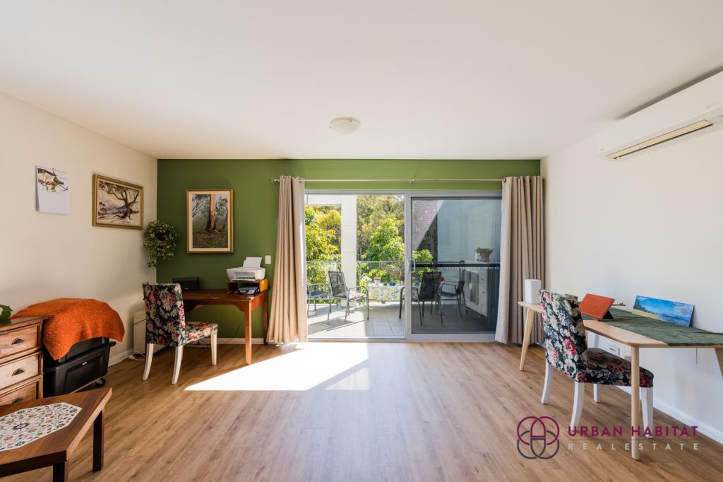 36/30 LAMBETH CIR, WELLARD, WA 6170