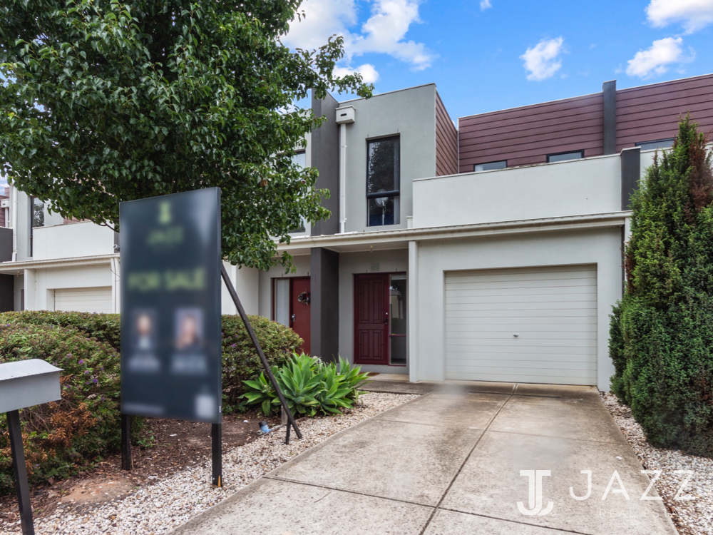 37/39 Astley Cres, Point Cook, VIC 3030