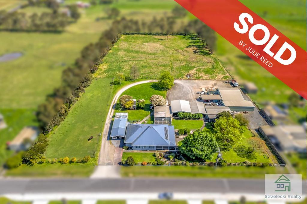 15 Hayes Rd, Newborough, VIC 3825