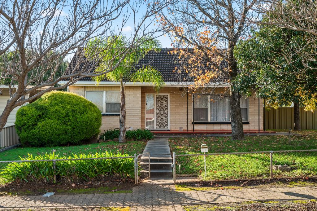 11 Lorenz St, Campbelltown, SA 5074