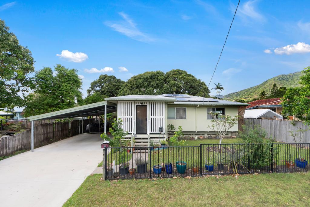 63 Murray St, Manoora, QLD 4870