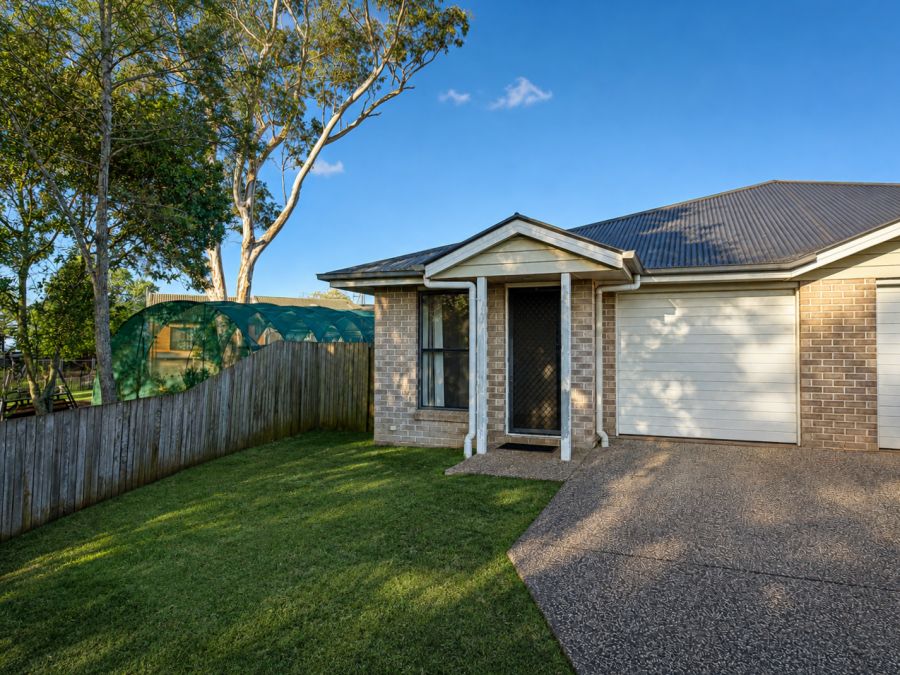 2/16 Adelaide St, Cranley, QLD 4350