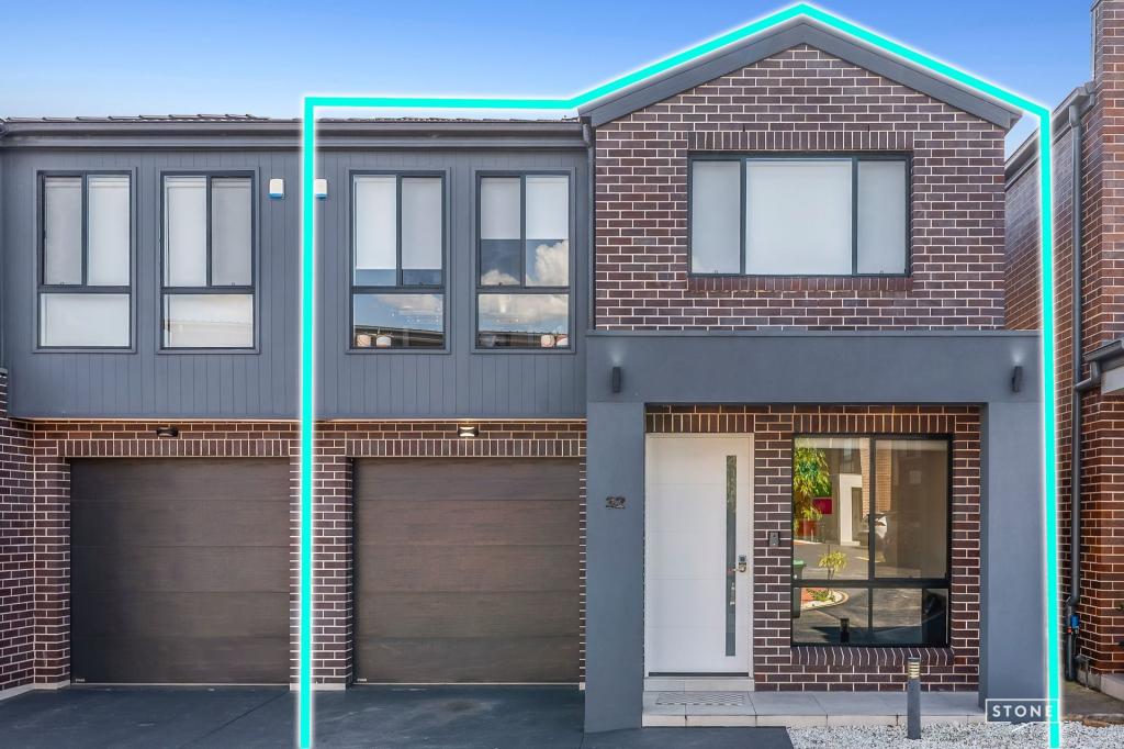 32 Hopwood Gld, Quakers Hill, NSW 2763