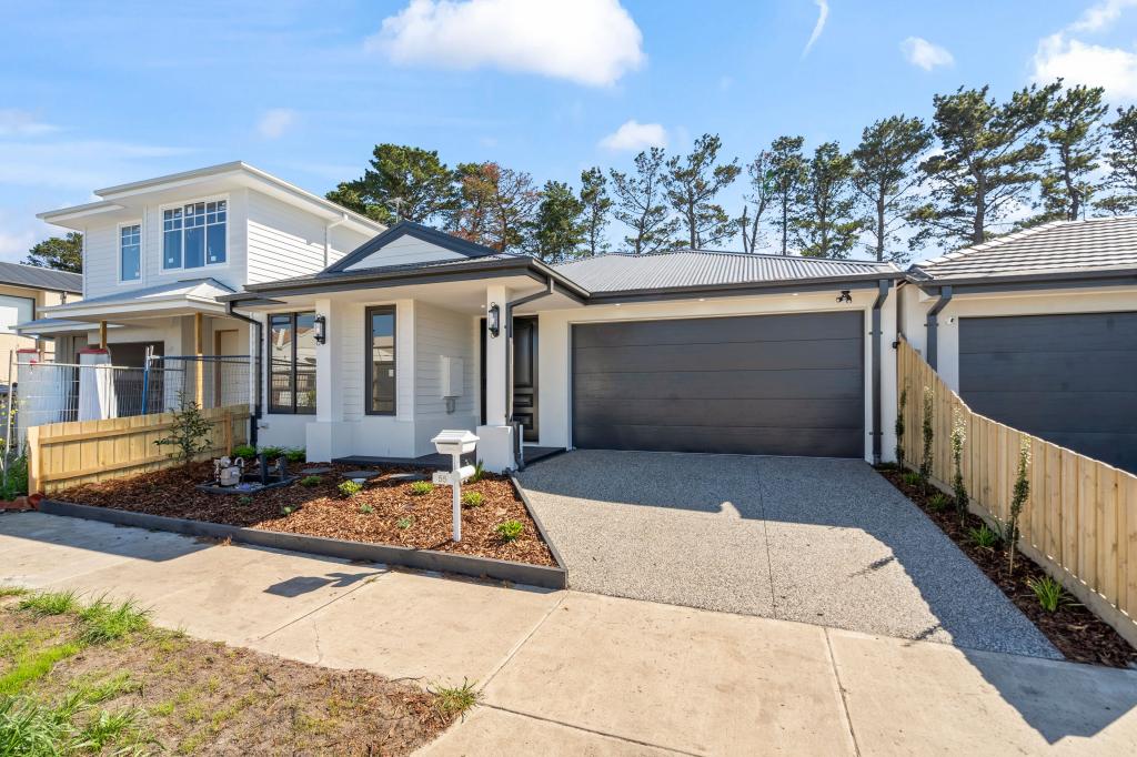 55 Malkari Cct, Greenvale, VIC 3059