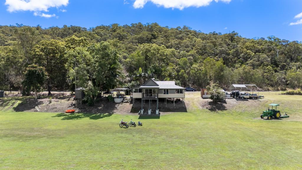 216 Saltwater Creek Rd, Palm Grove, QLD 4800