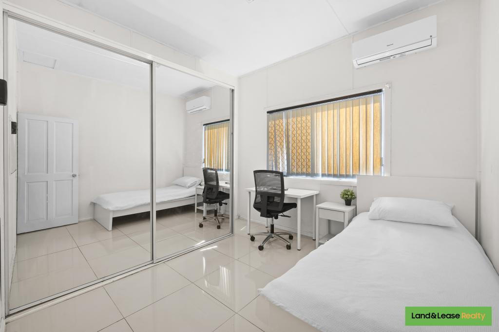 28 MORETON ST, LAKEMBA, NSW 2195