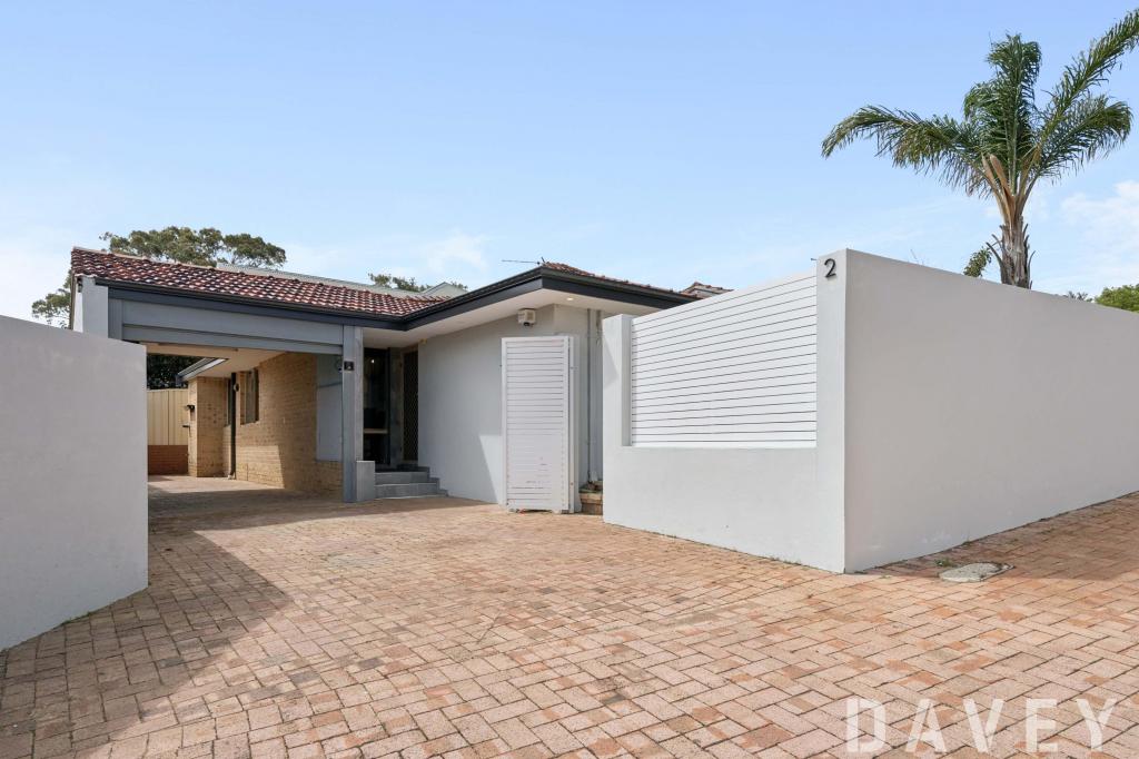 2/14 Corbett St, Scarborough, WA 6019