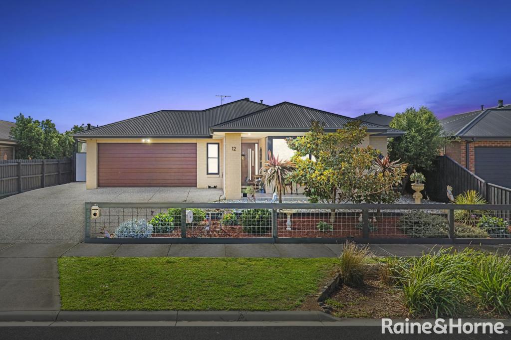 12 BELGRAVE AVE, EYNESBURY, VIC 3338