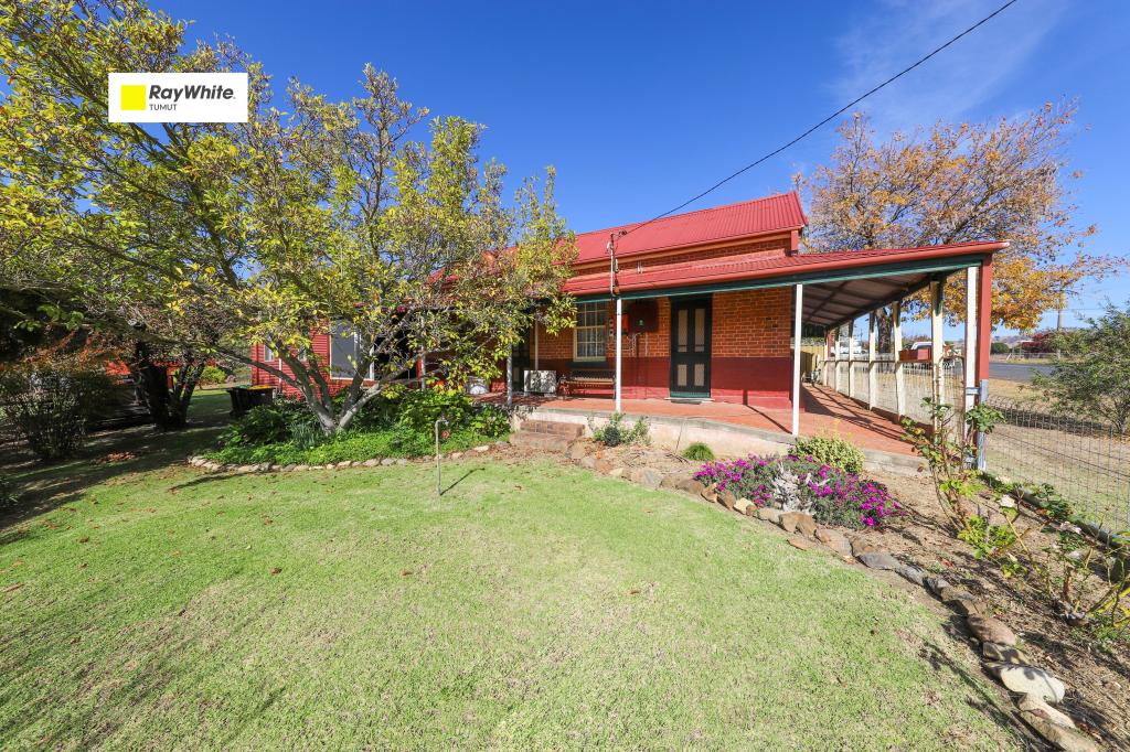 21 Selwyn St, Adelong, NSW 2729