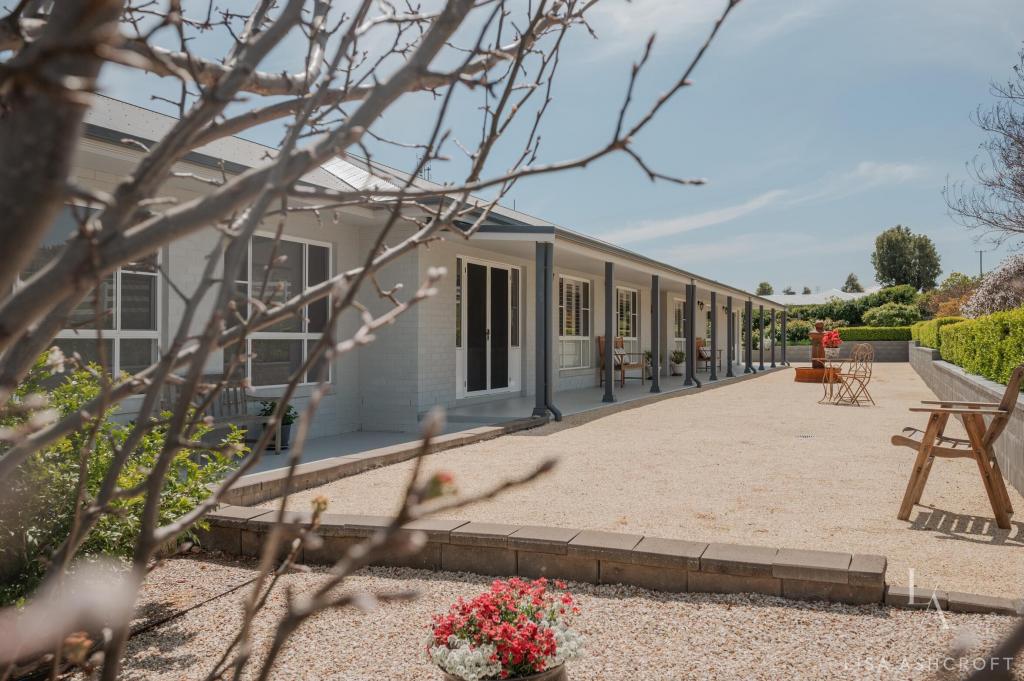 1 Bowdens Lane, Moore Creek, NSW 2340