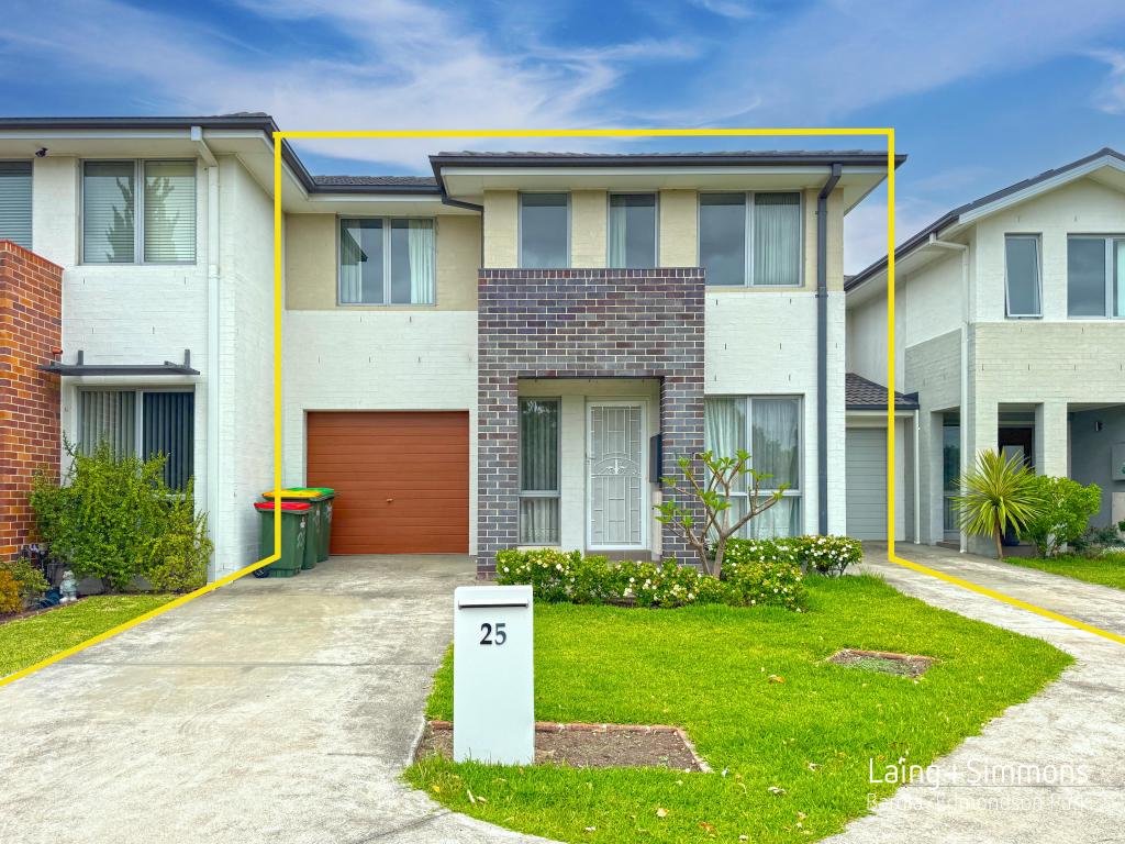 25 Sovereign Cct, Glenfield, NSW 2167