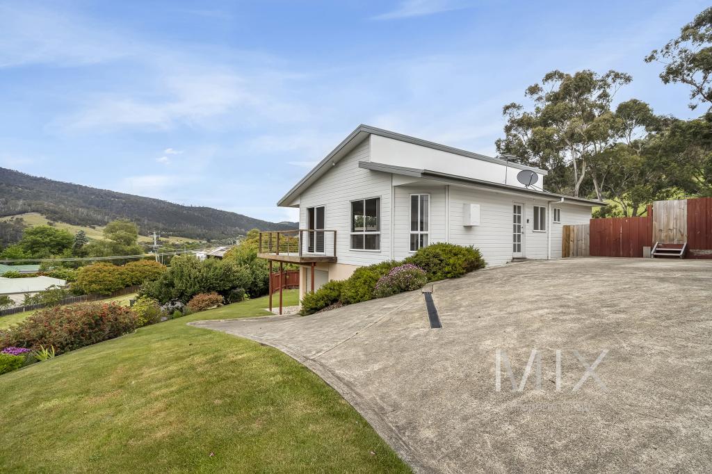 2/23 Frankcomb St, Huonville, TAS 7109