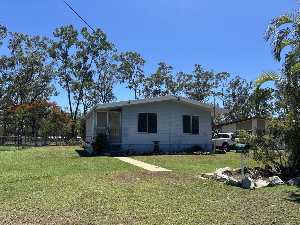 22 Hindle St, Middlemount, QLD 4746