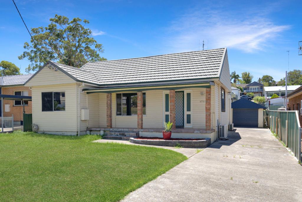 171 WOMMARA AVE, BELMONT NORTH, NSW 2280