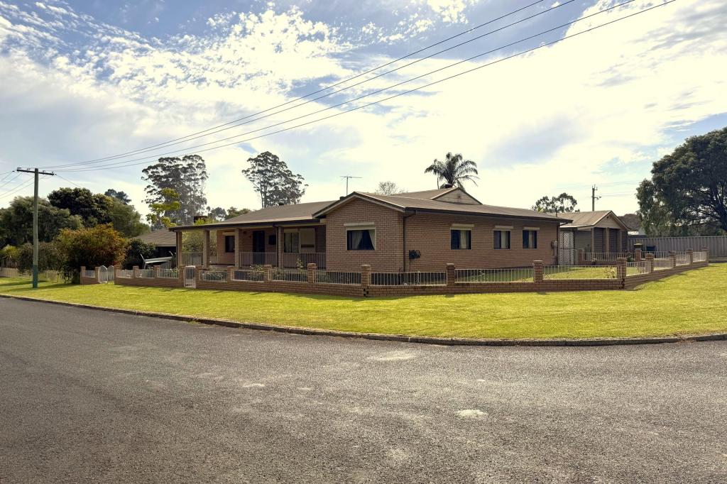 16 French St, Pemberton, WA 6260