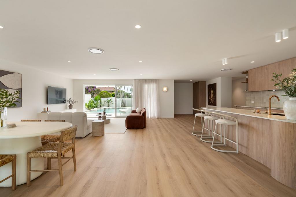 3 DARNEL ST, ELANORA, QLD 4221