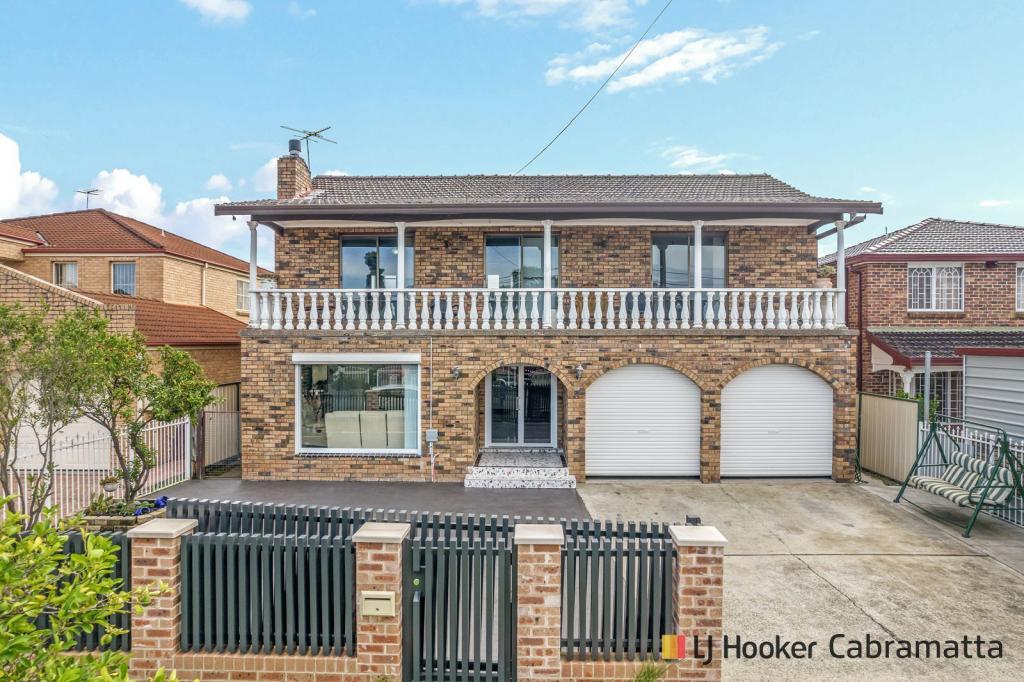 31 CORINDA ST, ST JOHNS PARK, NSW 2176