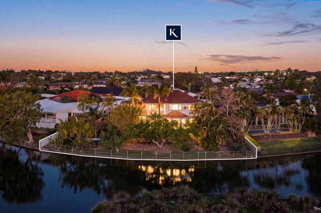 25 Peninsula Ct, Mermaid Waters, QLD 4218